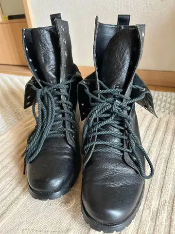 23.5 유나이티드 컬러 오브 베네통 여성용 부츠