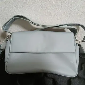 숄더백 PLUS OTO.HA