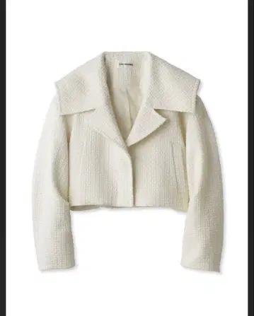 화이트 숏 기장 자켓