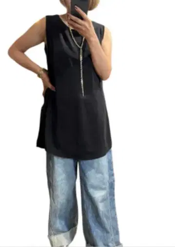 새상품 seven fairy Wis - W241-158 뒷 슬릿 탱크