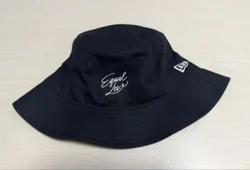 [ 새상품급 ] =LOVE NEWERA 콜라보 버킷햇
