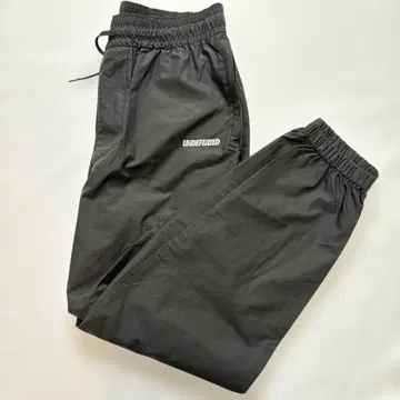 UNDEFEATED 블랙 조거 팬츠