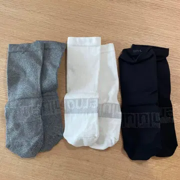 미사용 새상품 룰루레몬 삭스 3족 세트