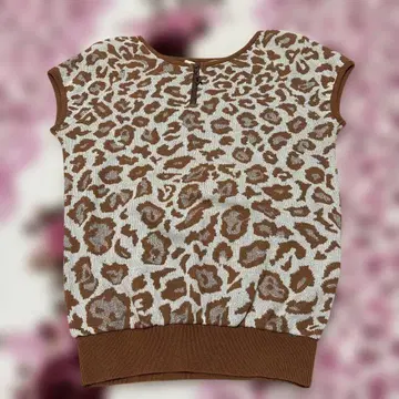 이타리야 라메 레오파드 무늬 프렌치 슬리브 니트