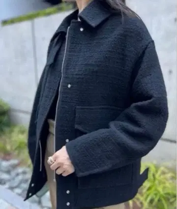 STUNNING LURE 루프 트위드 블루종 블랙