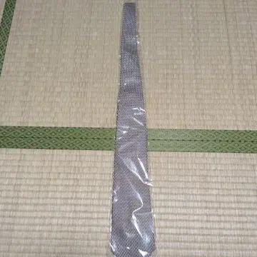 폴스미스 기하학 패턴 넥타이 빨간색과 크림