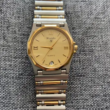 Nivada(니바다) 손목시계 쿼츠 달력 포함 작동품 중고품