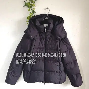 새상품급 도어즈 2WAY 타프타 숏 다운 자켓 네이비 완판 인기