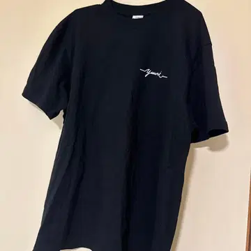 유리 라이브 셔츠