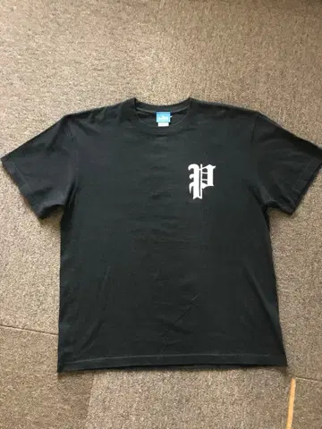 새상품급 PHATRNK 블랙 T셔츠 XL