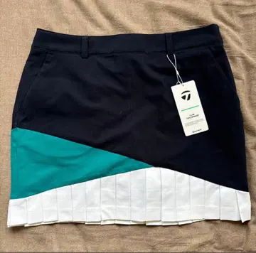 [택 포함 새상품] 테일러메이드 여성용 골프웨어