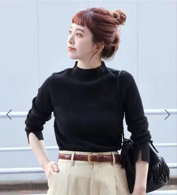 B.C STOCK 소우바리 긴팔 하이 게이지 니트