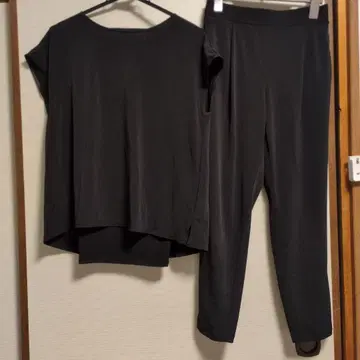 [ P L S T ] 블랙 셋업 여성용