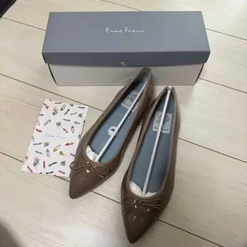 새상품 에마 프란시스 Emma Francis 에나멜 발레 슈즈 정품