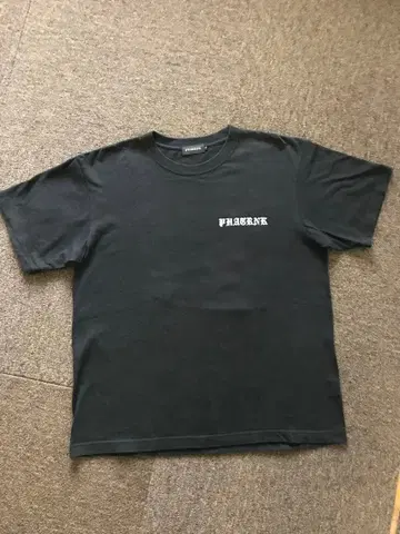 PHATRNK 블랙 T셔츠