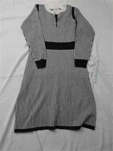 디오스프론트 하운드투스 패턴 니트 원피스 L 사이즈 여성용