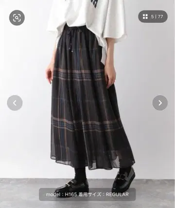 1회 착용 GLOBAL WORK 에어리 릴랙스 샤이니 스커트