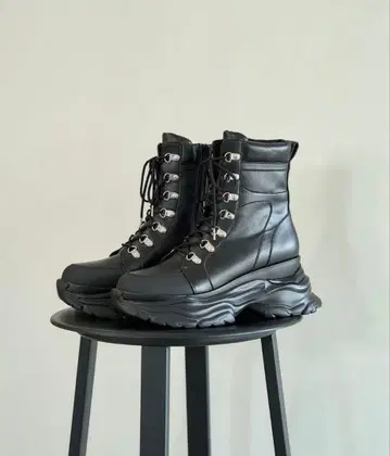 새상품 HARE 모드 마운틴 부츠 M 사이즈