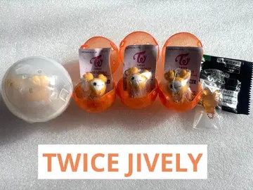 TWICE LOVELYS JIVELY 지효 가챠가챠 새상품 가샤폰