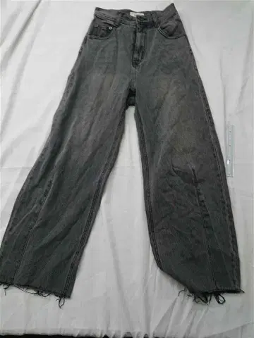 & CLZ5022103A0001 블랙 계열 데님 팬츠 여성용