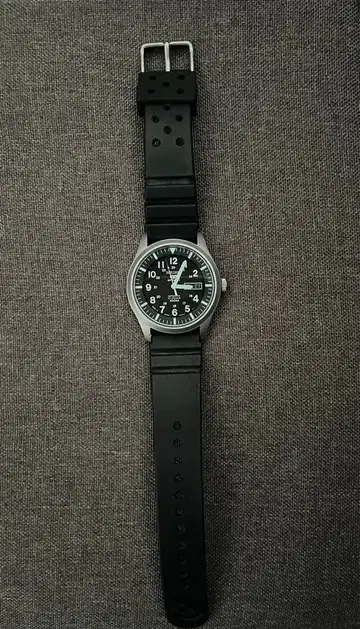 SEIKO 세이코 5 SPORTS 손목시계