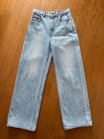 투모로우랜드 맥피 데님