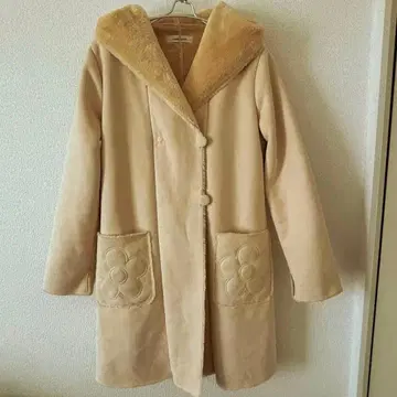 갤러리 비스코 GALLERY VISCONTI 후드 부착 코트 무스탕풍