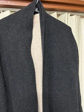 사자비 캐시미어 혼방 니트 가디건