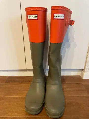 [레어 컬러 하자품] HUNTER 장화 오렌지 그레이 사이즈 UK6