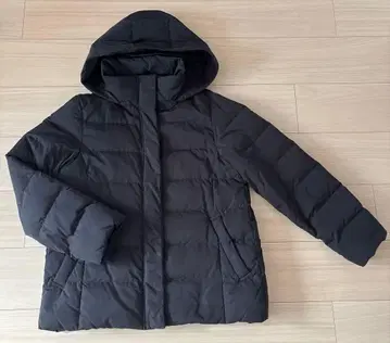 새상품급 슈라루 다운 자켓 M 블랙