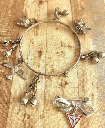 동물 팔찌와 Ys 브로치 2개 세트