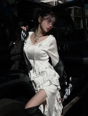 Darich 다리치 랜덤 프릴 롱 원피스 FREE