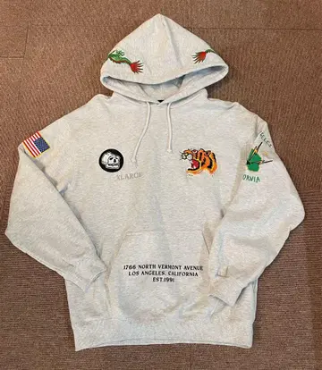 XLARGE 그레이 후드티 M 사이즈 호랑이와 드래곤 자수