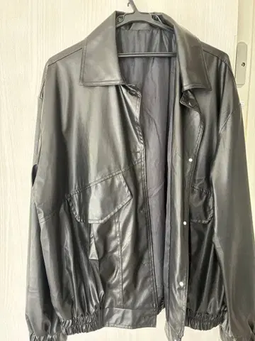 가죽 터치 빅 블루종