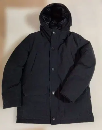 유니클로 남성용 논퀼트 다운 재킷 L 사이즈