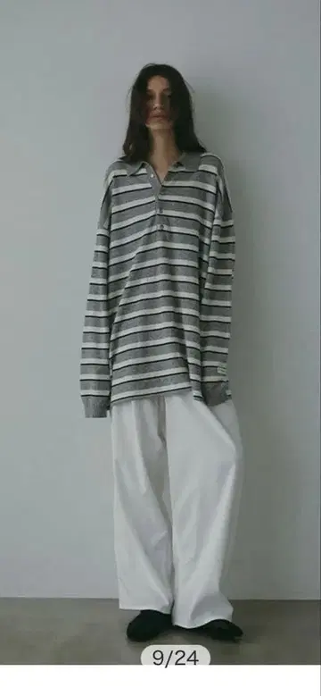 에트레 멀티 보더 폴로 니트 완판템