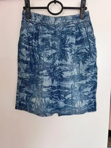 H.A.K. 야자수 패턴 데님 스커트