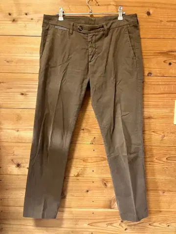 eleventy 31 브라운 치노 팬츠 슬림핏