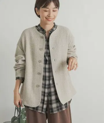 어반 리서치 도어스 퀼트 노카라 자켓