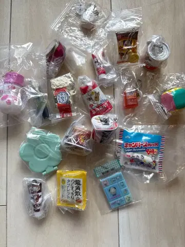 가챠 묶음 판매 18점