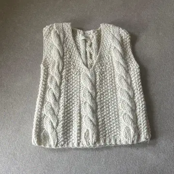 MAYDI 핸드메이드 니트 베스트