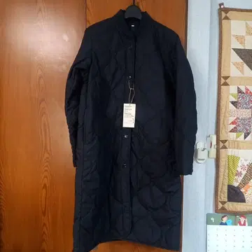 무인양품 블랙 퀼팅 롱 코트