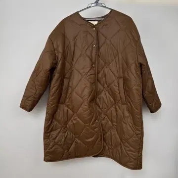 택 포함 새상품 ZOOTIE 퀼팅 자켓 브라운