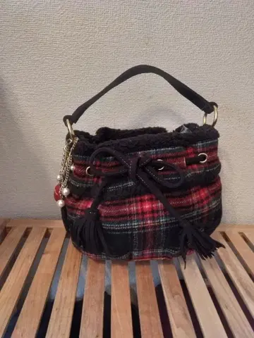 samantha vega 체크 백