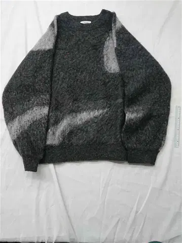 엡녹 모헤어 혼방 니트 스웨터 L 사이즈 남성용 그레이 계열