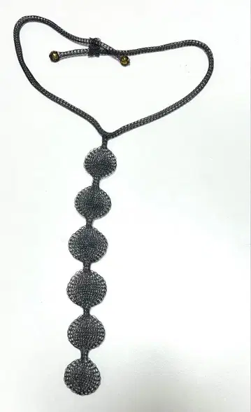 와이어 목걸이 블랙