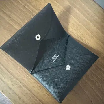 에르메스 블랙 가죽 명함지갑 칼비 느와르