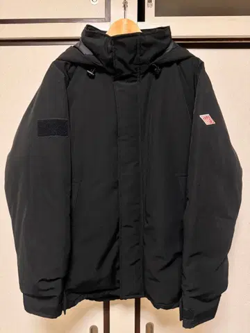 ARMY HOODED DOWN JACKET