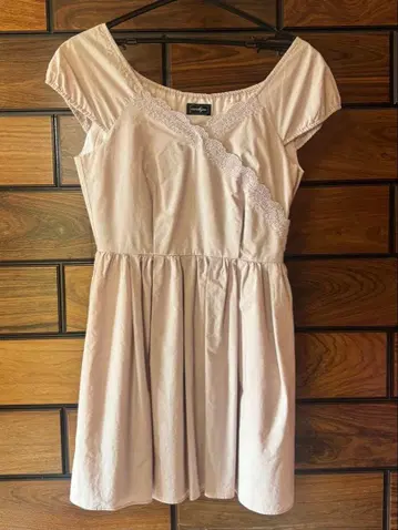 evelyn 반팔 플레어 원피스