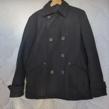 블랙 더블 브레스트 피코트